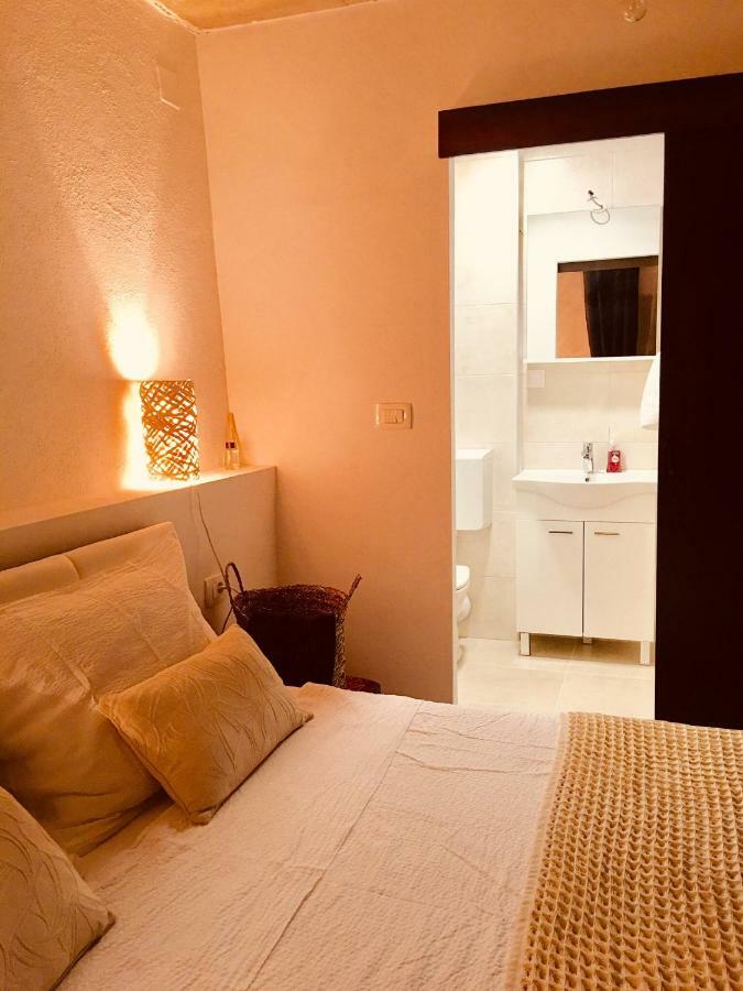 Palmera موستار المظهر الخارجي الصورة